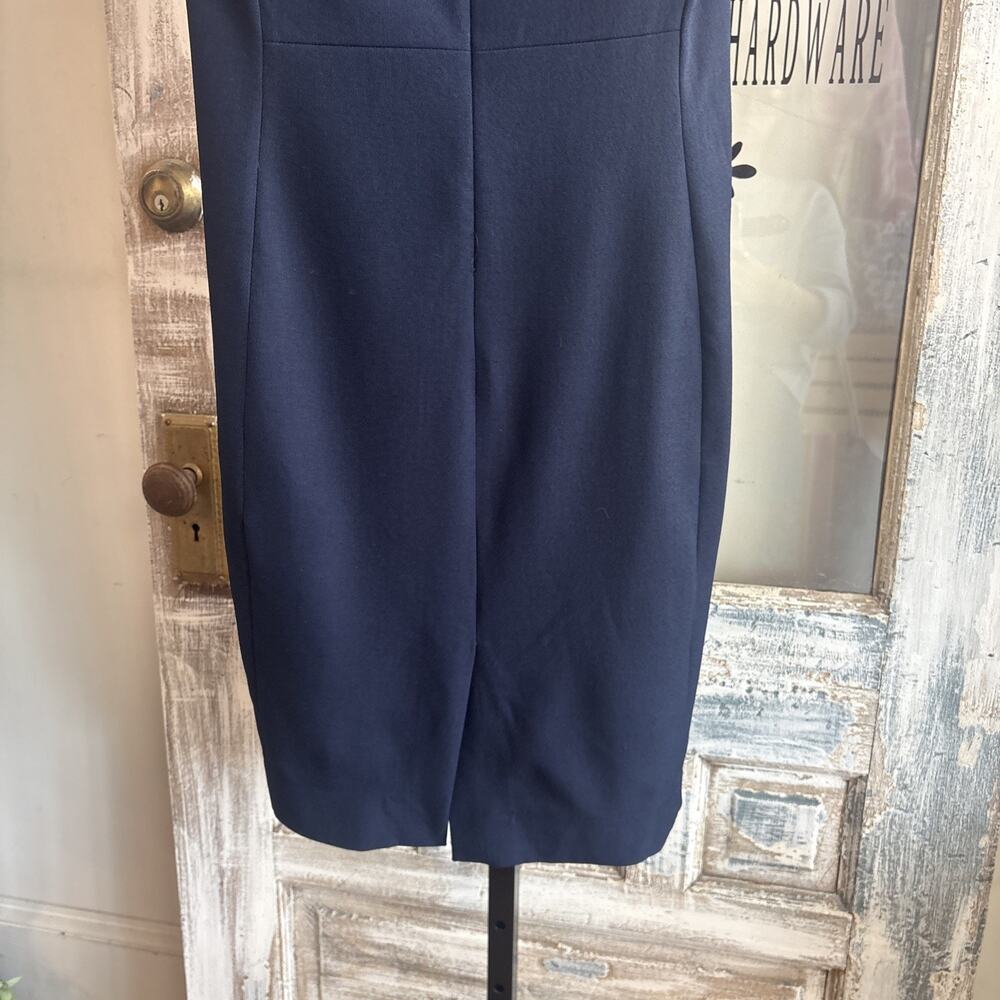 MM. LaFleur Dark Navy Blue V-Neck Sleeveless Aditi Sheath Dress Size 2 - Picture 12 of 14